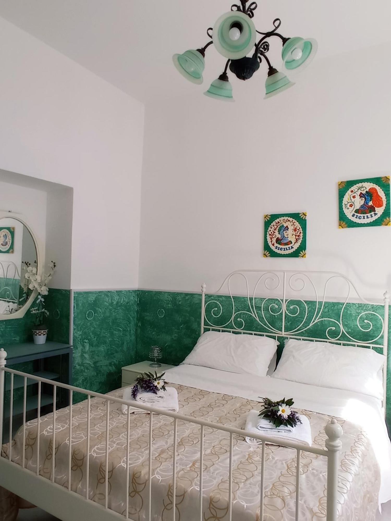 Mary Home - Casa Vacanza Taormine Chambre photo